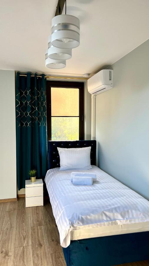 Las Aparthotel W Dolinie Stawow Zator By Housine מראה חיצוני תמונה